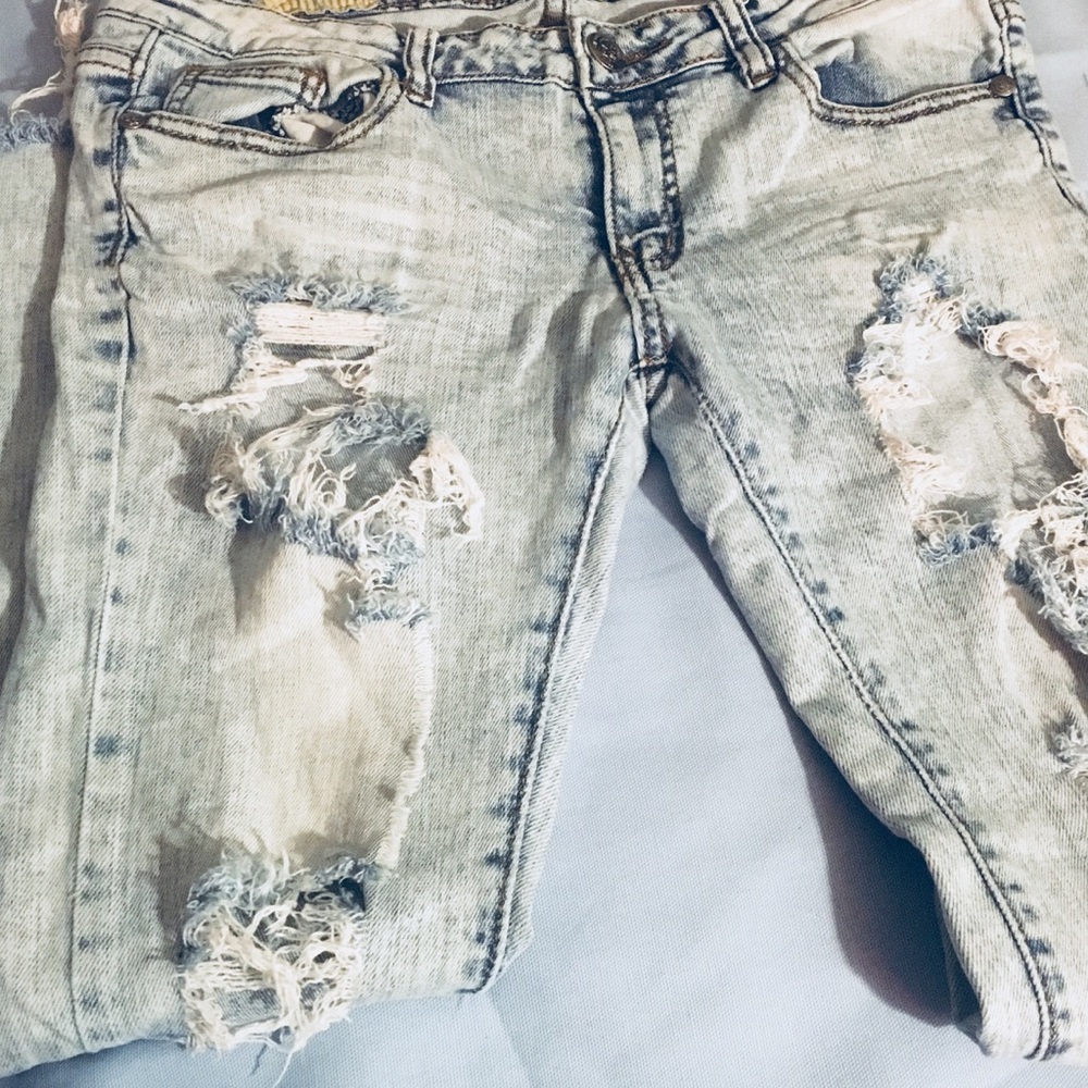 MACHINE Distressed & Ripped Jeans - Picture 2 of 7